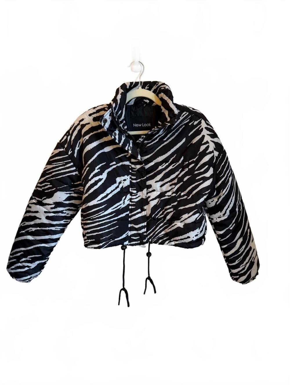 New Look Zebra Print Crop Puffer Jacket XS Women’s Bold Statement Coat